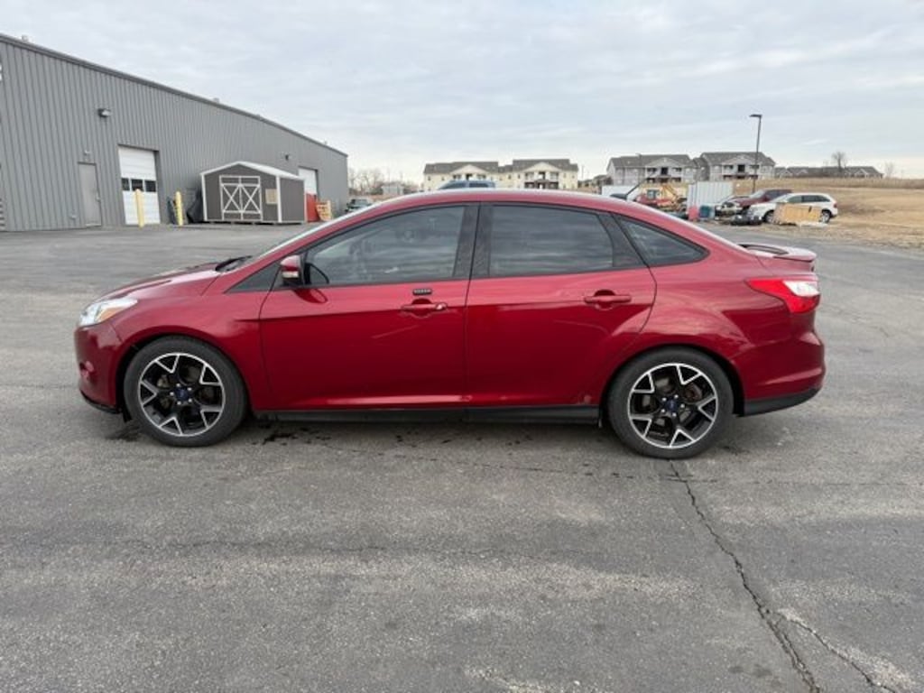 Used 2014 Ford Focus SE Sedan