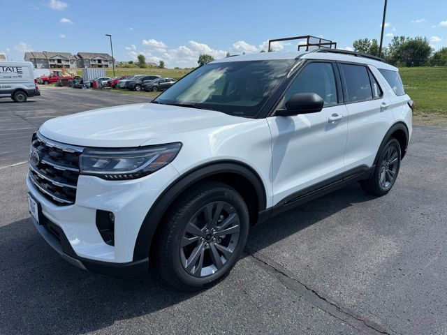 2026 Ford Explorer Active 4WD's photo