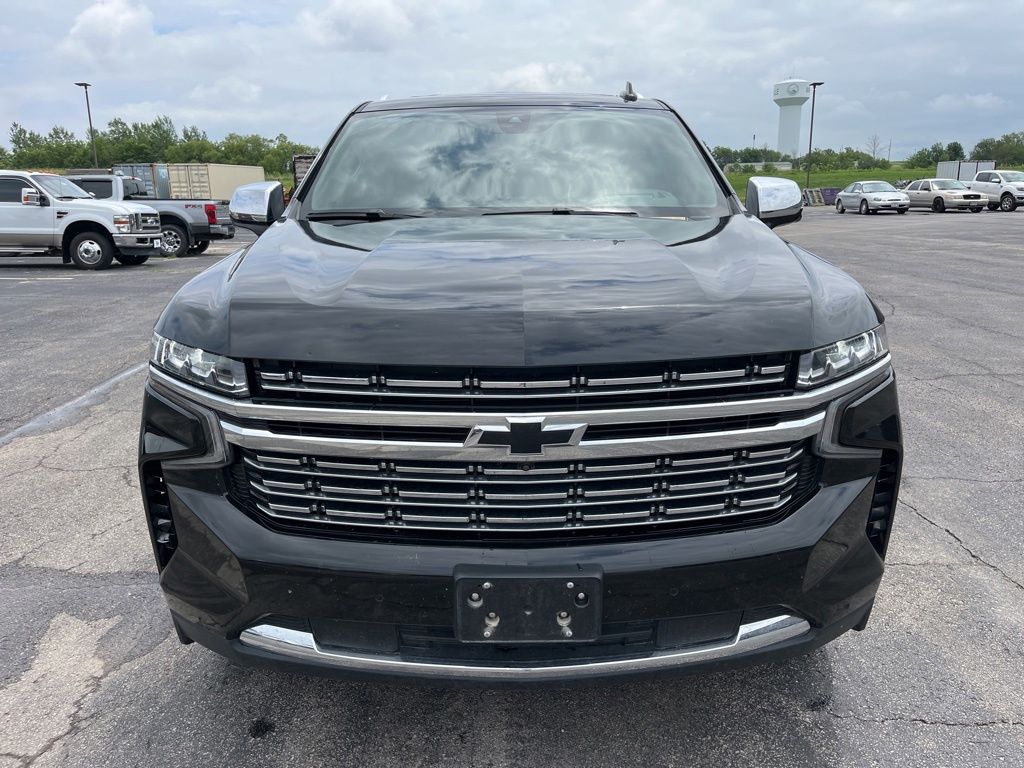 Used 2021 Chevrolet Suburban Premier with VIN 1GNSKFKDXMR455338 for sale in Kansas City