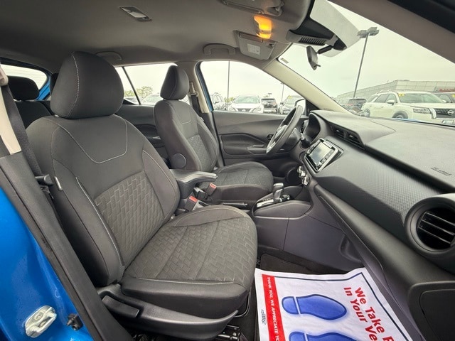 2021 Nissan Kicks S photo 17