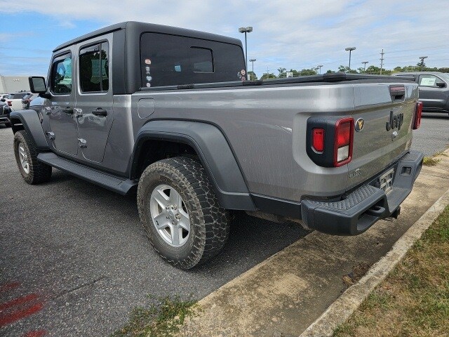 2020 Jeep Gladiator Sport photo 4
