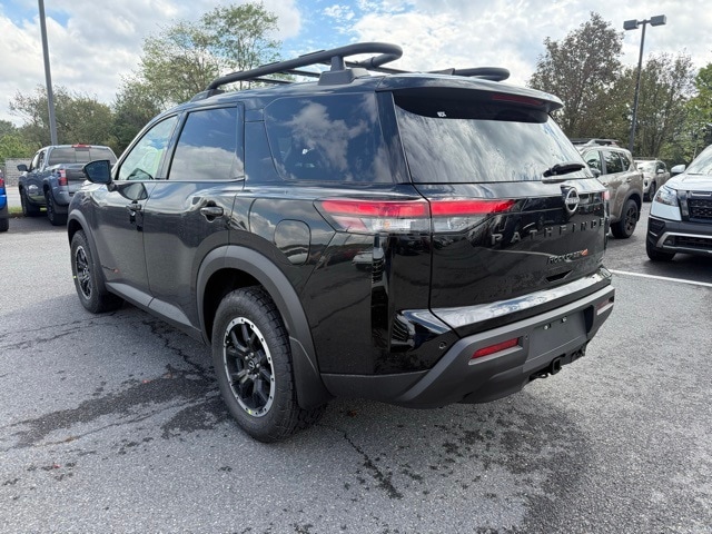 2025 Nissan Pathfinder Rock Creek photo 6