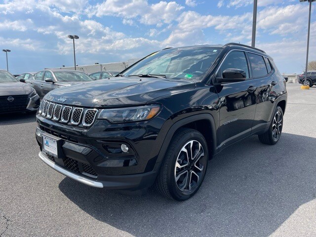 2024 Jeep Compass Limited photo 2