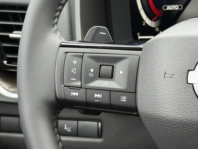 2026 Nissan Rogue Platinum photo 23
