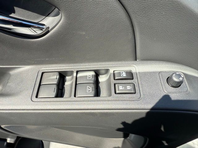2026 Nissan Frontier SV - Photo 11