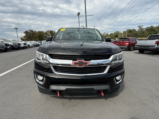 2018 Chevrolet Colorado LT photo 2