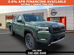 2025 Nissan Frontier PRO-4X Crew Cab Pickup