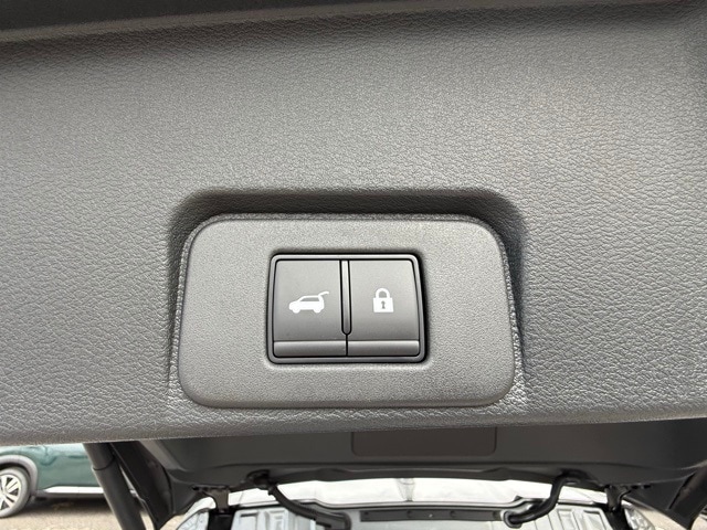 2026 Nissan Rogue Platinum photo 17