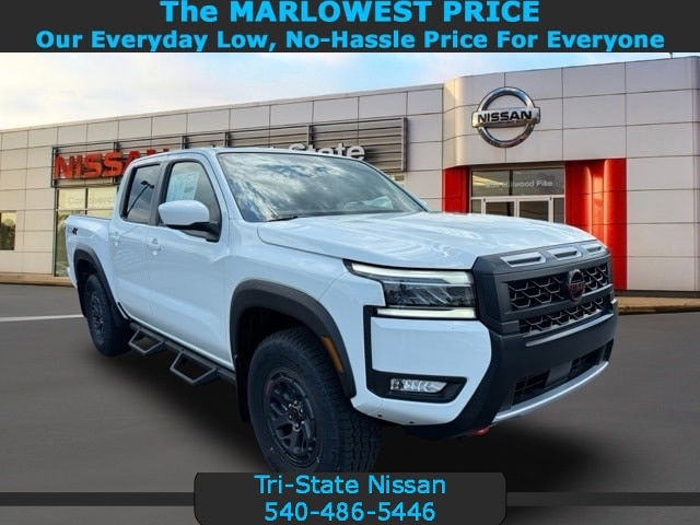 2025 Nissan Frontier PRO-4X's photo