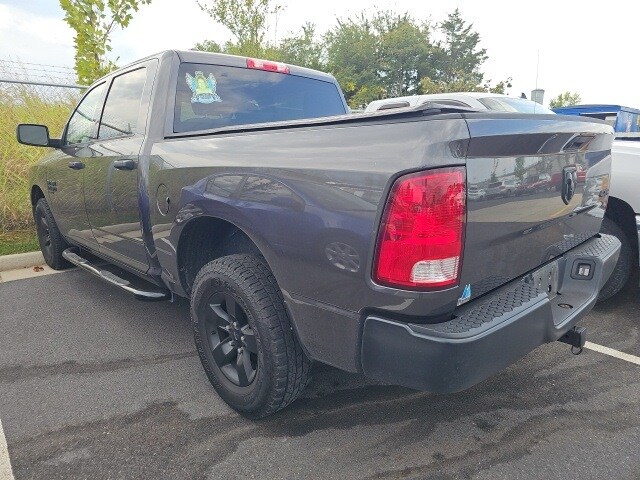 2023 Ram 1500 Classic Tradesman photo 3