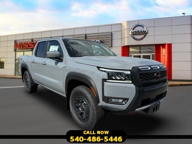 2026 Nissan Frontier PRO-4X's photo