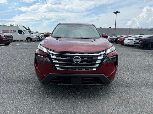 2026 Nissan Rogue SV photo 2
