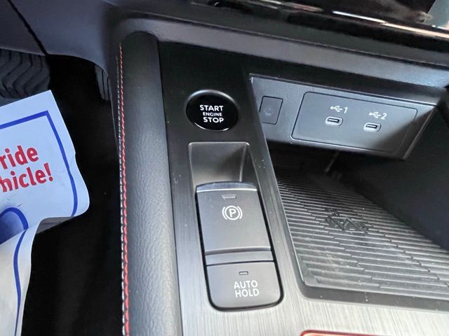 2025 Nissan Kicks SR - Photo 29