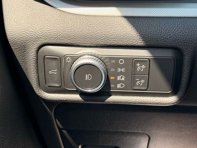 2022 Ford Explorer XLT - Photo 36