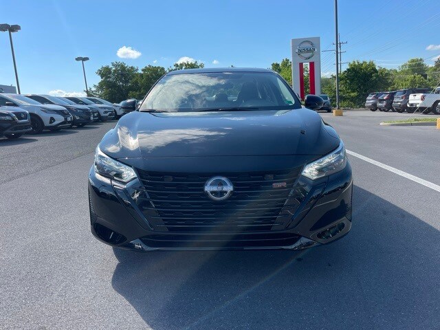 2025 Nissan Sentra SR Midnight Edition photo 3