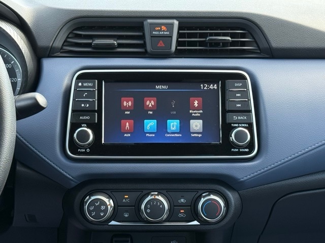 2024 Nissan Versa 1.6 SV photo 24