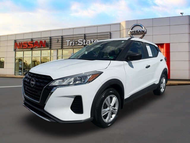 2024 Nissan Kicks S photo 2