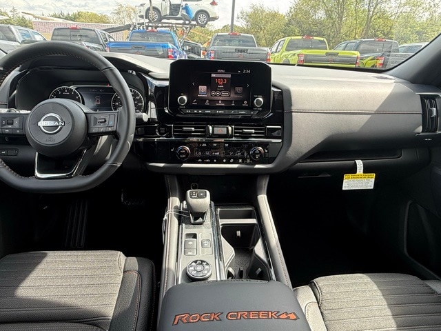 2025 Nissan Pathfinder Rock Creek photo 23