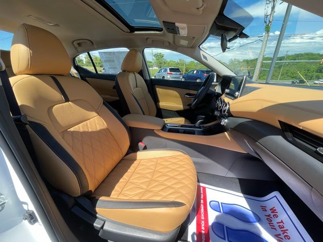 2025 Nissan Sentra SV - Photo 17