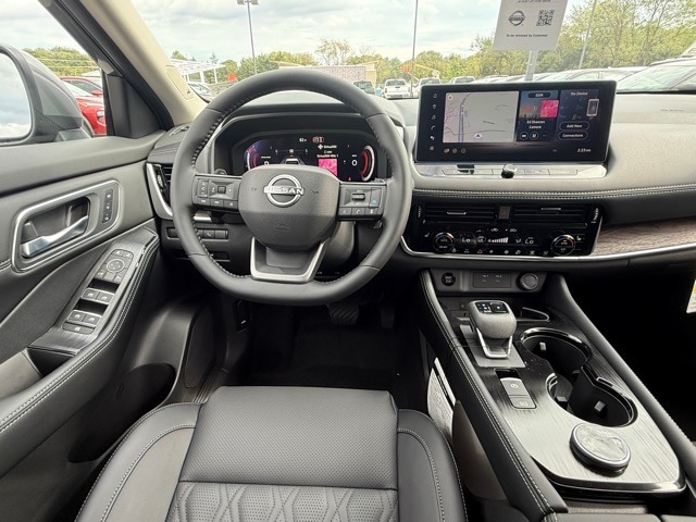 2026 Nissan Rogue Platinum photo 21