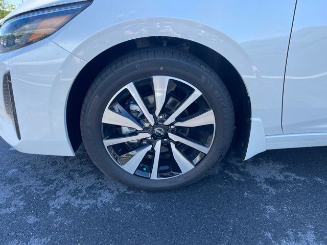 2025 Nissan Sentra SV - Photo 9