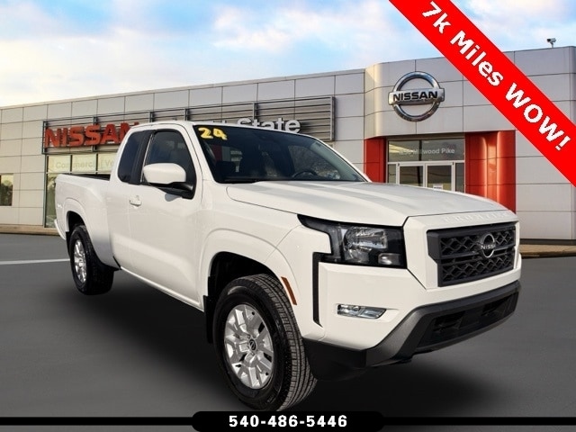 2024 Nissan Frontier SV