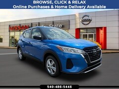 2025 Nissan Kicks Play