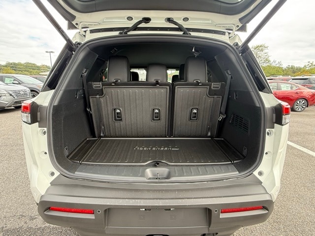 2025 Nissan Pathfinder Rock Creek photo 16