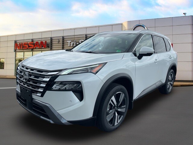 2025 Nissan Rogue SL photo 2