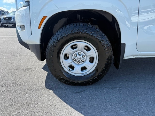 2023 Nissan Frontier S photo 8