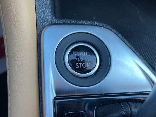 2025 Nissan Sentra SV - Photo 29