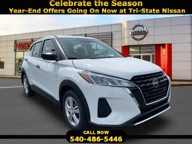 2025 Nissan KICKS PLAY Base's photo