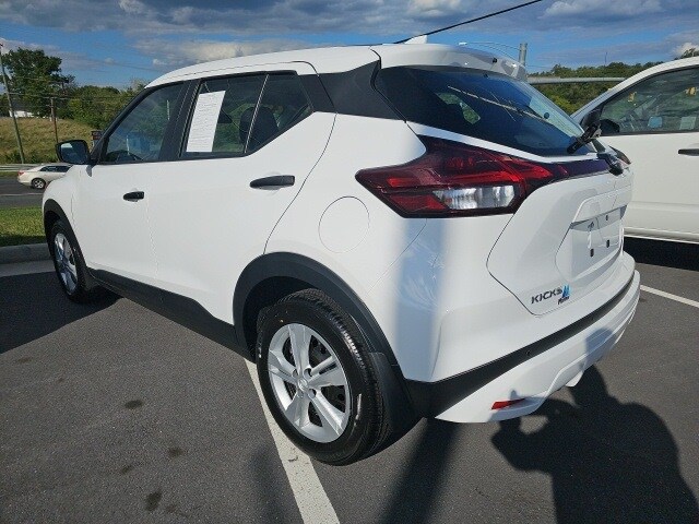 2024 Nissan Kicks S photo 4