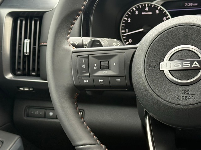 2025 Nissan Pathfinder Rock Creek photo 23