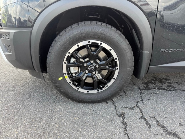 2025 Nissan Pathfinder Rock Creek photo 8