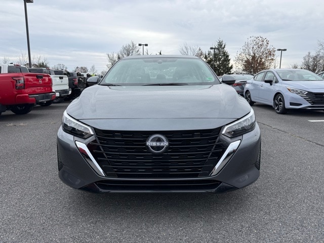 2025 Nissan Sentra SV photo 2