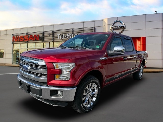 2016 Ford F-150 Lariat photo 2