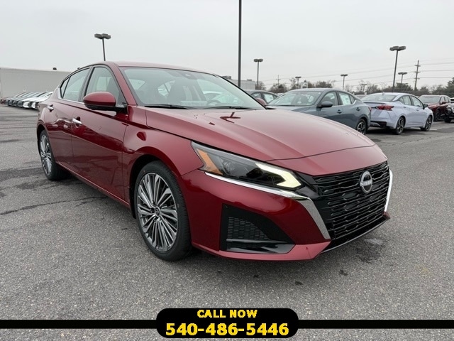 2025 Nissan Altima SL's photo