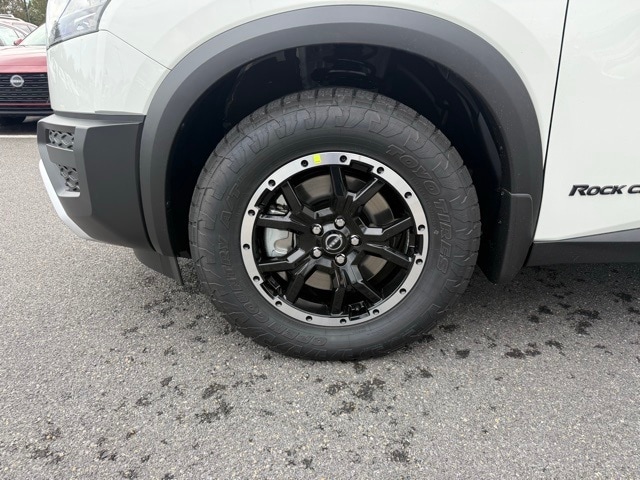 2025 Nissan Pathfinder Rock Creek photo 9