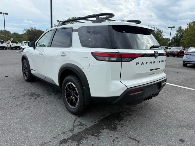 2025 Nissan Pathfinder Rock Creek photo 7