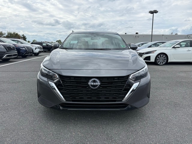 2025 Nissan Sentra SV photo 3