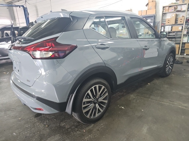 2024 Nissan Kicks SV photo 3