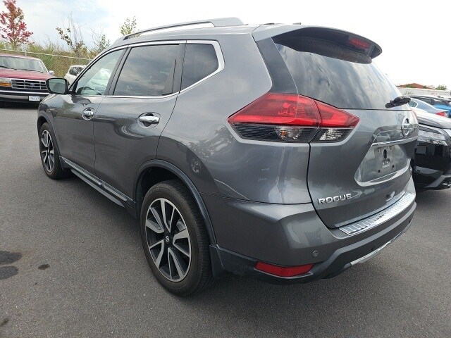 2020 Nissan Rogue SL photo 3