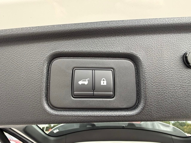 2025 Nissan Pathfinder Rock Creek photo 17