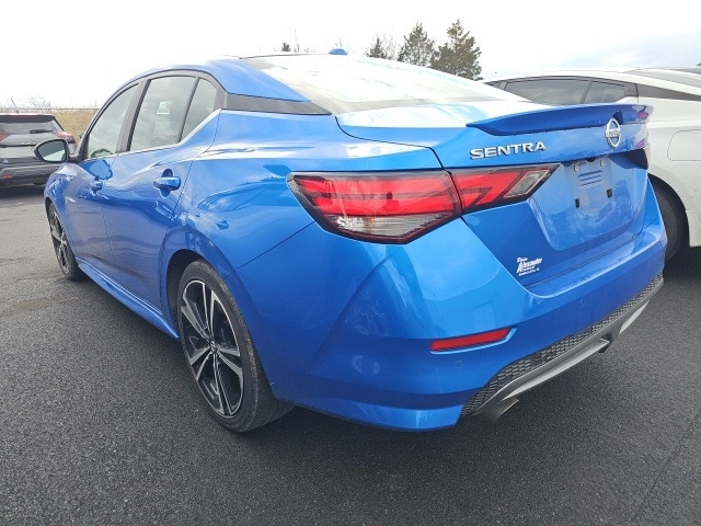 2023 Nissan Sentra SR photo 4