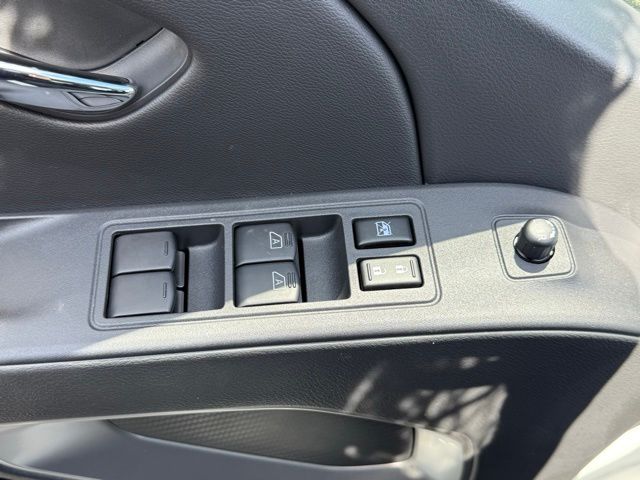 2026 Nissan Frontier SV - Photo 12