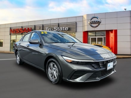 2025 Hyundai Elantra SE Sedan 2025 Hyundai Elantra SE Sedan