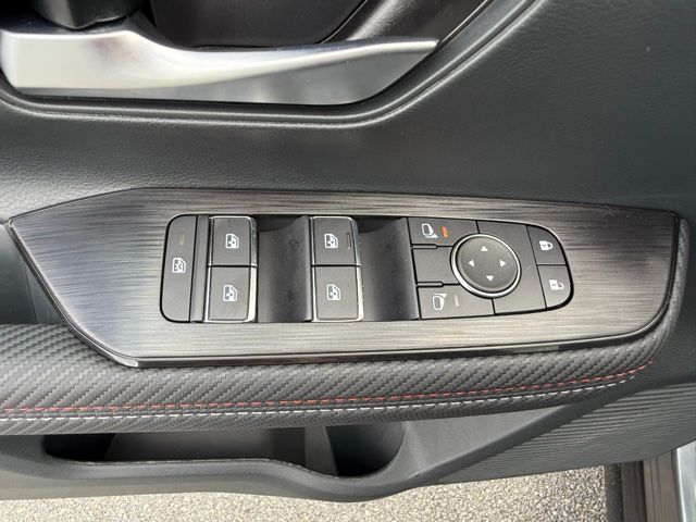2025 Nissan Kicks SR AWD - Photo 11