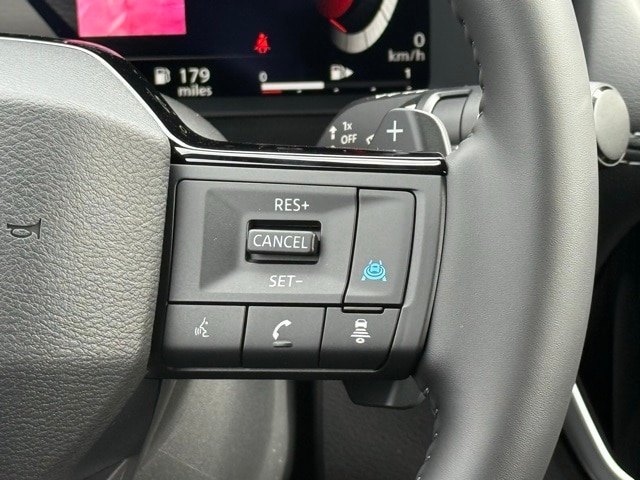 2026 Nissan Rogue Platinum photo 24
