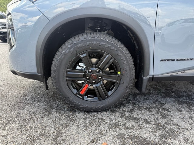 2026 Nissan Rogue SV photo 8